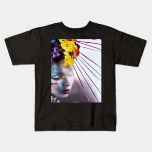 Japanese geisha and flowers Kids T-Shirt